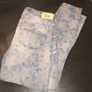 Diesel Star Distressed Jeans